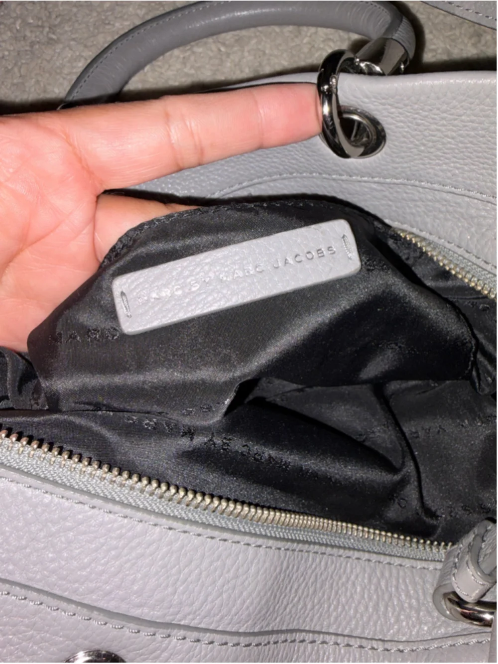 Marc by Marc Jacobs small “Too hot to handle”